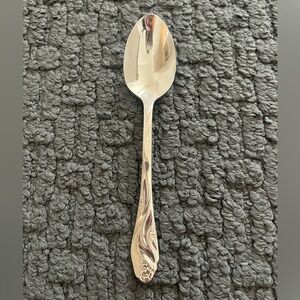 Lorilei (Stainless) by ONEIDA Teaspoon (1)
